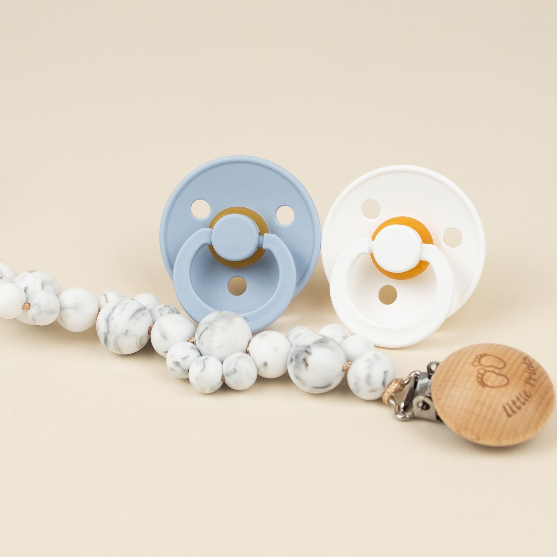 アクセサリー Kotetu850 Set lantisor suzeta + 2 suzete – Little Prints