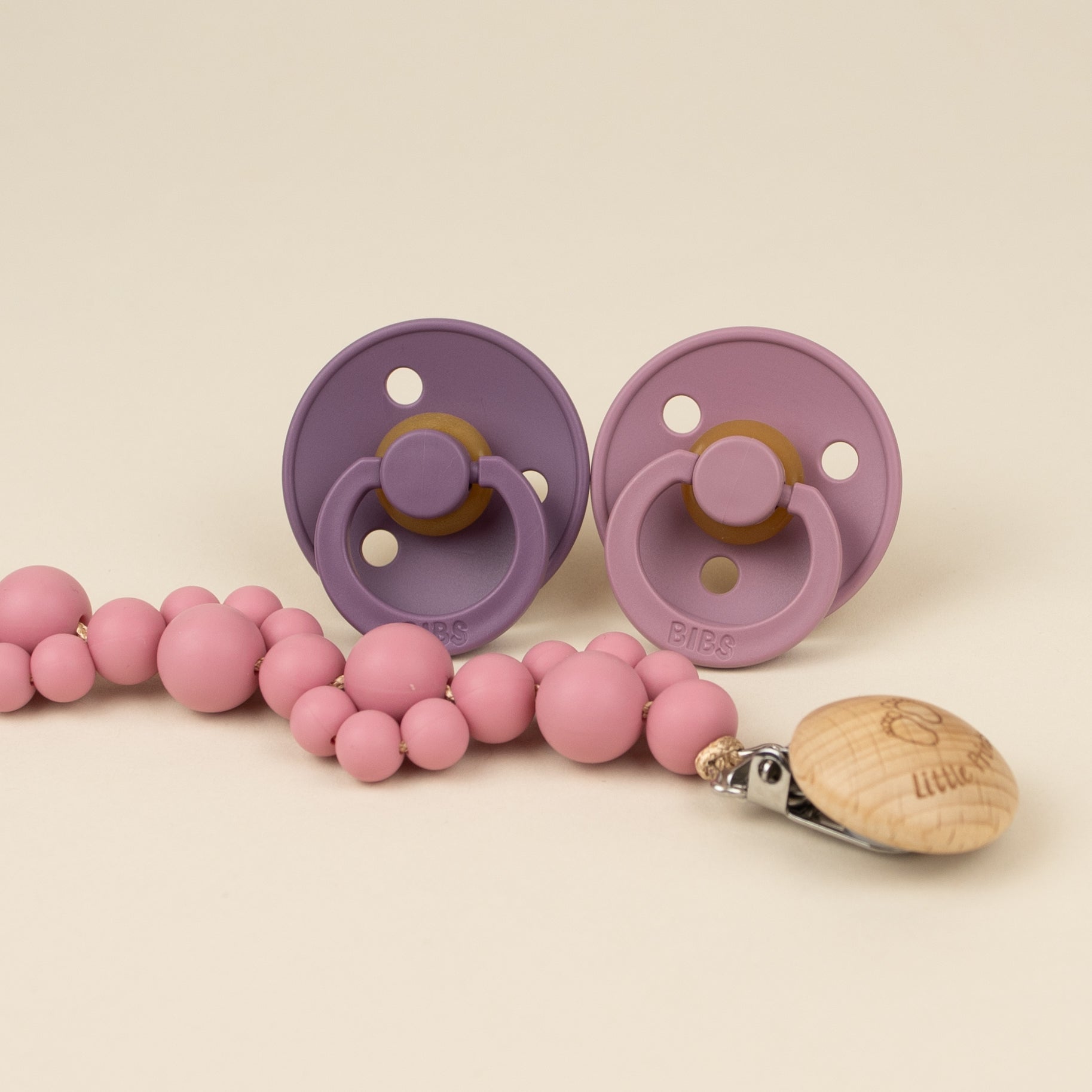 Set lantisor suzeta + 2 suzete – Little Prints