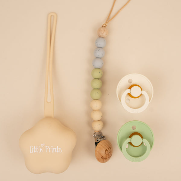 Essential Baby Gift Set Star - Classic Sage Dots