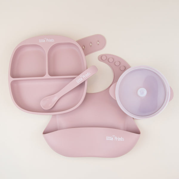 Set diversificare bebelusi din silicon (bol cu capac + farfurie cu ventuza anti-alunecare + lingurita + baveta) - Pink Plum